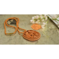 Kadam ♣ Wooden Neckpieces { g }